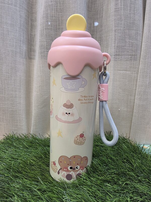 Aesthetic Ice-cream bottle Hot & Cold Insulated Water Bottle come Sipper 600Ml